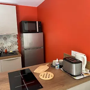 T2 Place De La Poste, Gare Sncf, Port Et A Moins De 5 Minutes A Pied ! Appartement